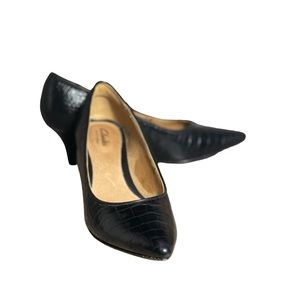 Clarks Crocodile Embossed Pumps Black Size US 7M